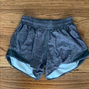 LULU LEMON SHORTS